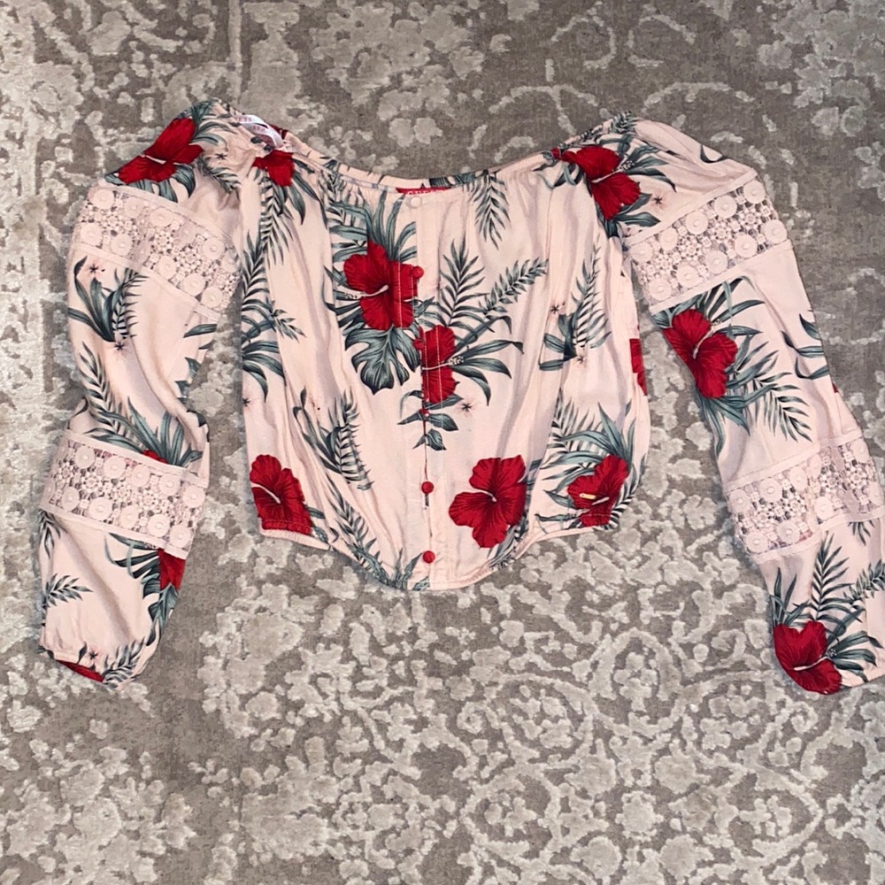 Guess floral top